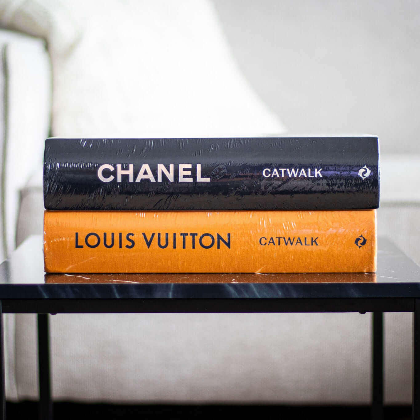 Decoratie boeken Louis Vuitton Catwalk en Chanel Catwalk