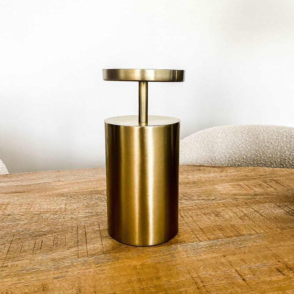 Gouden luxe kandelaar - Woba Home